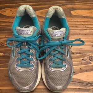 Brooks Women's Gray and Teal Athletic Running Sneakers size 7